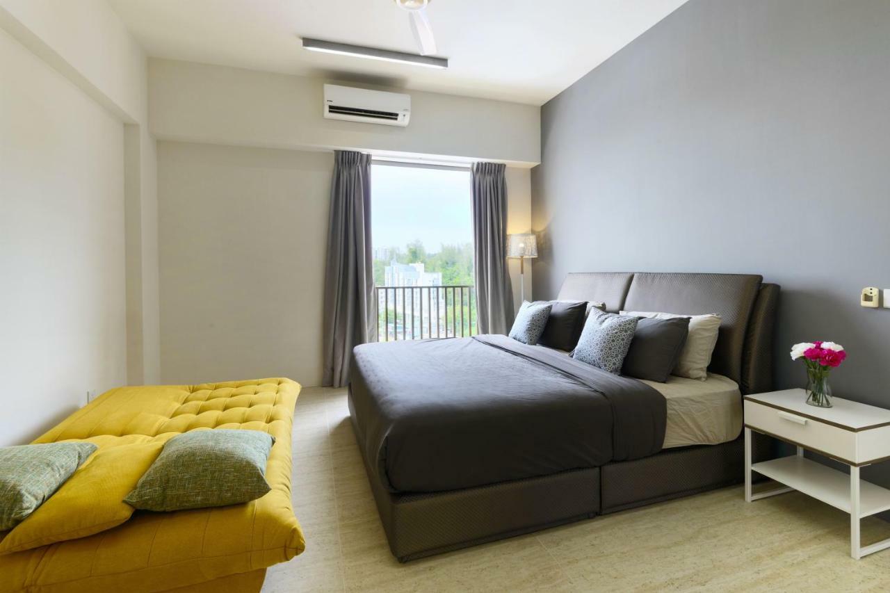By The Sea Beach Front Apartment Batu Ferringhi Zewnętrze zdjęcie