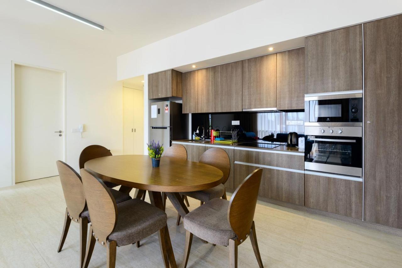 By The Sea Beach Front Apartment Batu Ferringhi Zewnętrze zdjęcie